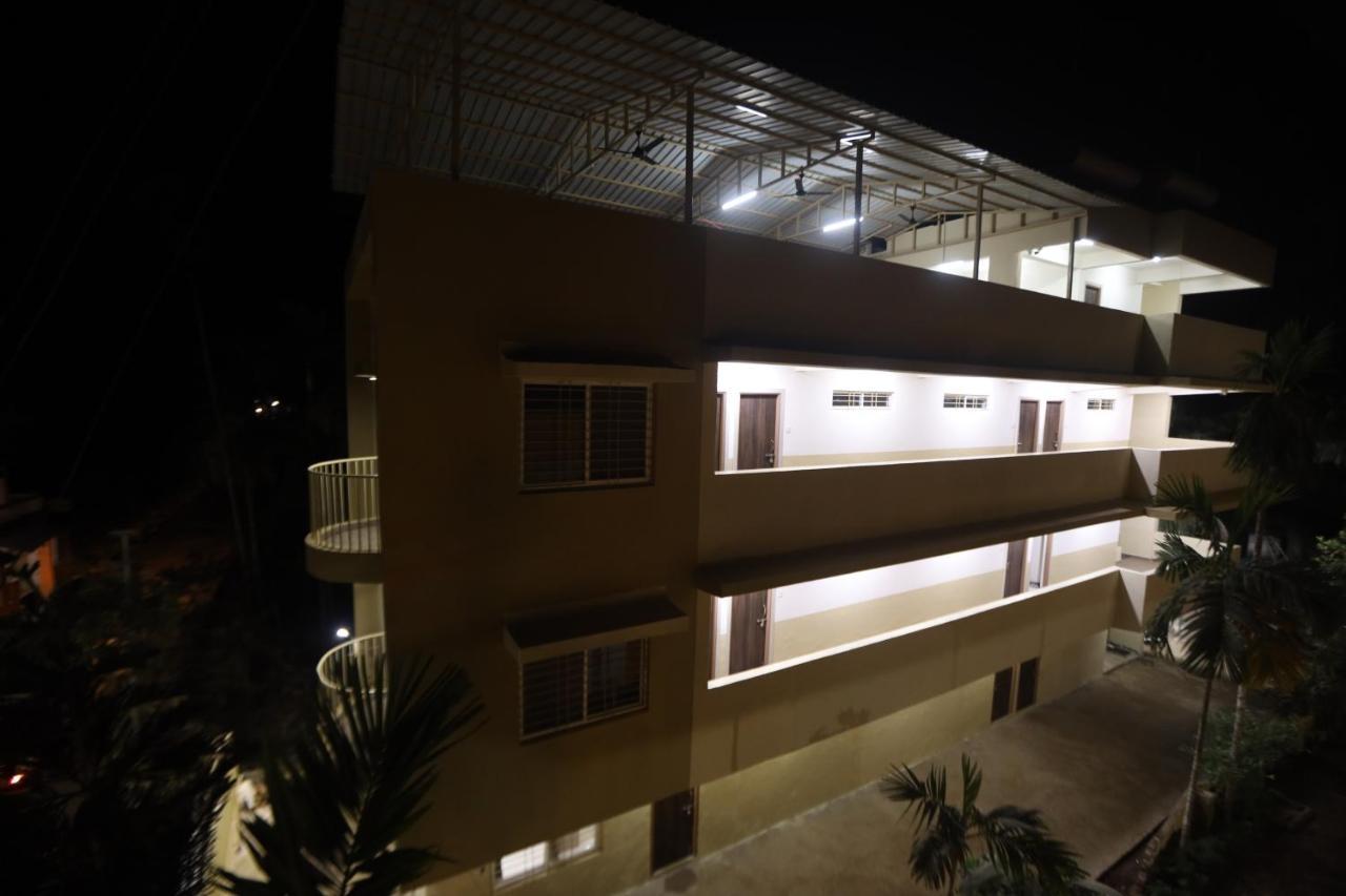 Shree Swami Samarth Resort Diveagar Ngoại thất bức ảnh